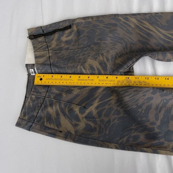 Urban Outfitters BDG High Rise Skinny Pants Leopard Print Zip Hem Women 26 NWT - Picture 13 of 16